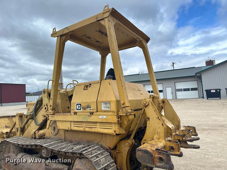 image for item KU9931 1974 Caterpillar 955L  track loader