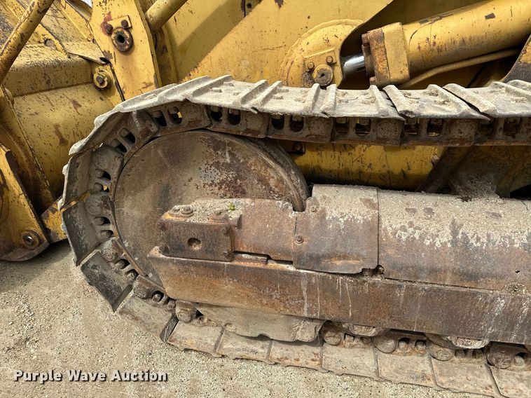 image for item KU9931 1974 Caterpillar 955L  track loader