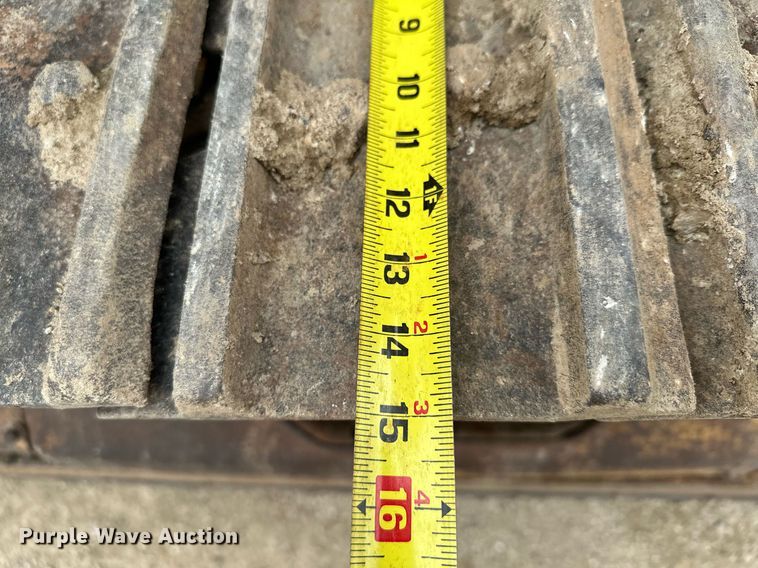 image for item KU9931 1974 Caterpillar 955L  track loader