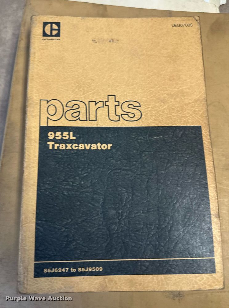 image for item KU9931 1974 Caterpillar 955L  track loader