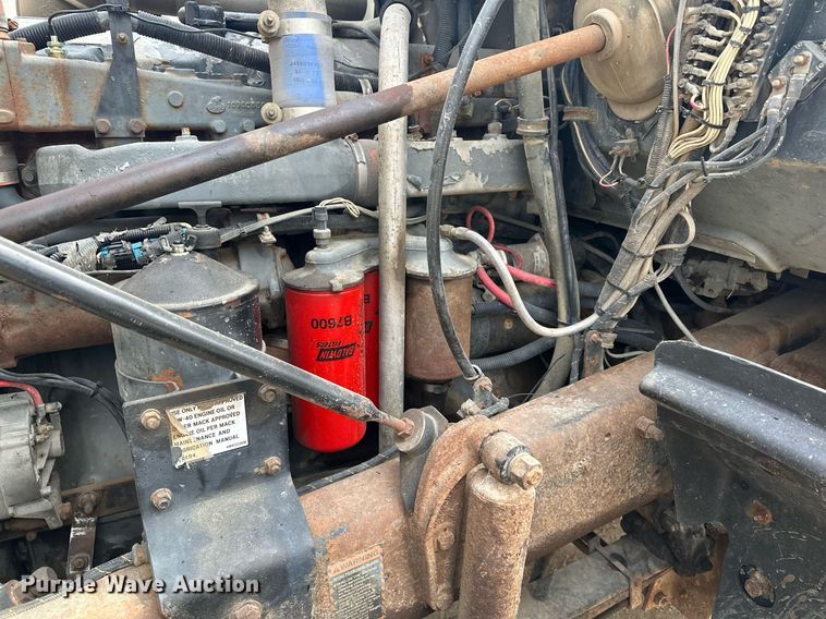 image for item KU9932 1996 Mack RD688S  dump truck