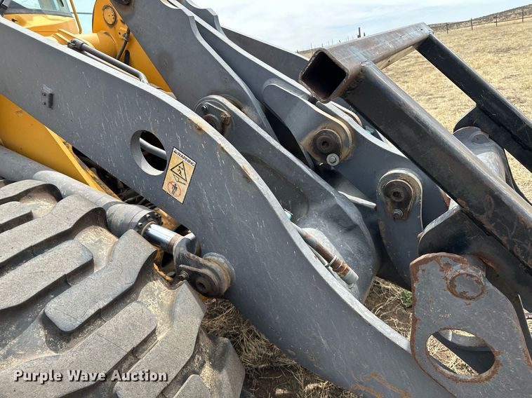 image for item KX9041 2000 Volvo L70D  wheel loader