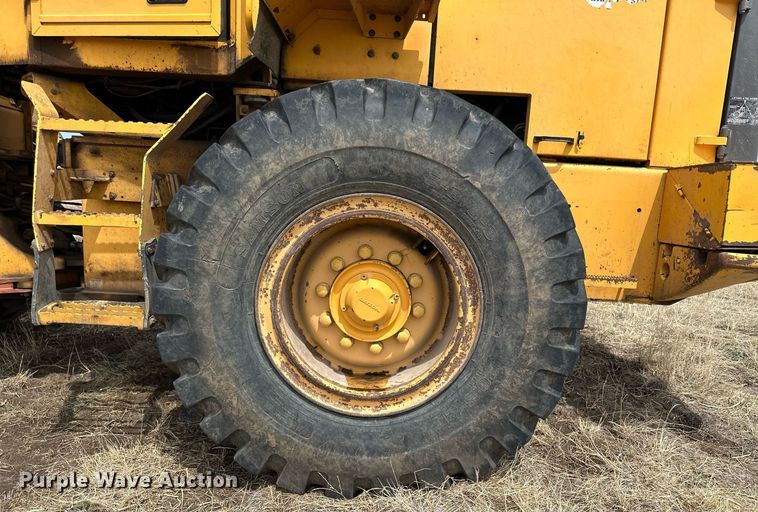 image for item KX9041 2000 Volvo L70D  wheel loader