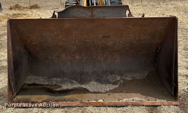 image for item KX9041 2000 Volvo L70D  wheel loader