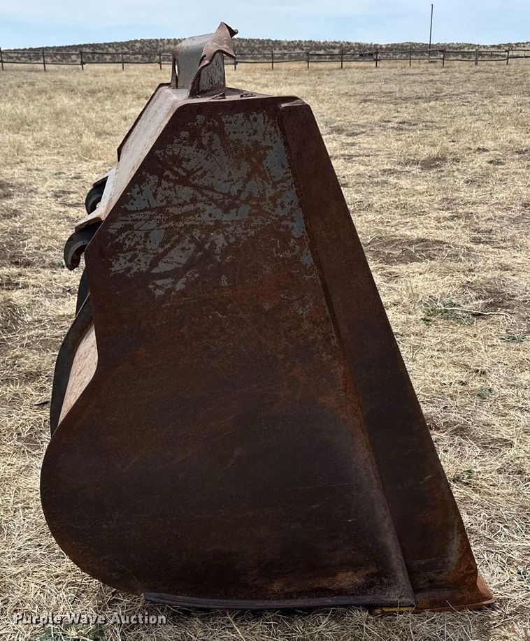 image for item KX9041 2000 Volvo L70D  wheel loader