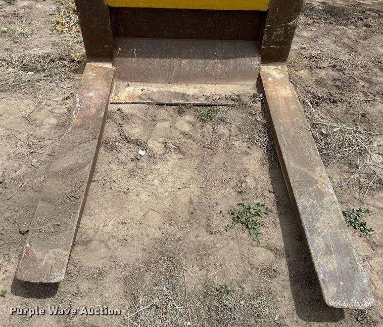 image for item KX9050 JRB 416  wheel loader forks