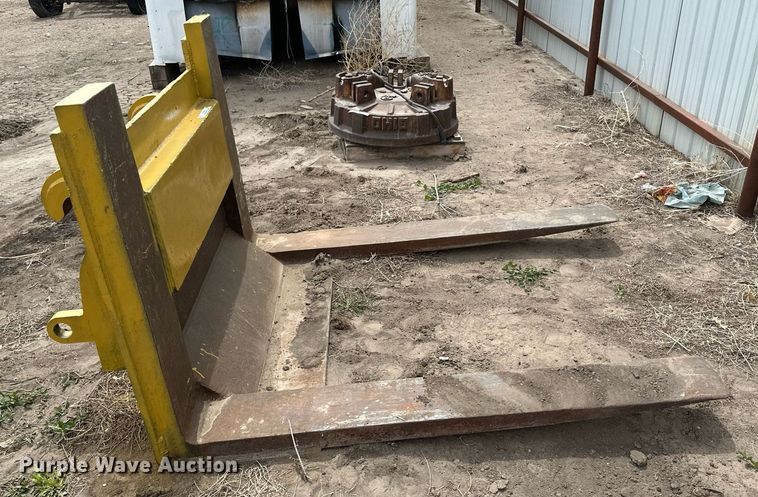 image for item KX9050 JRB 416  wheel loader forks