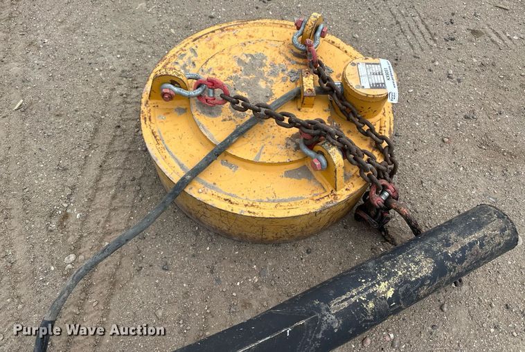 image for item KX9051 2017 Moley Magnetics  skid steer magnet