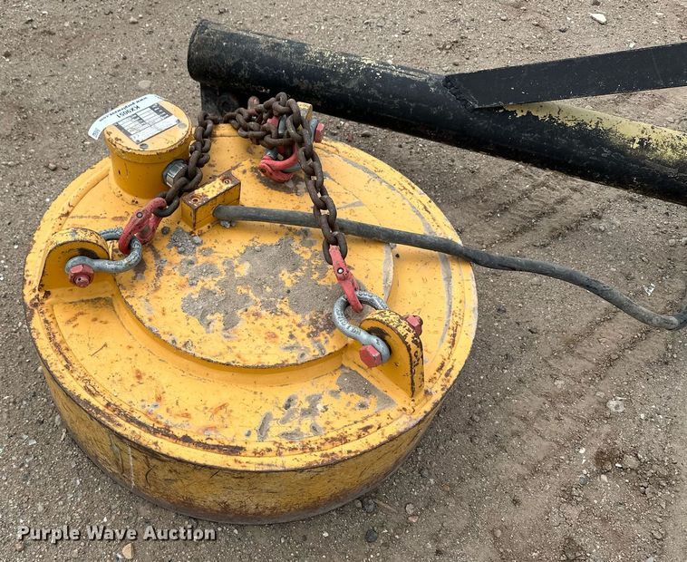 image for item KX9051 2017 Moley Magnetics  skid steer magnet