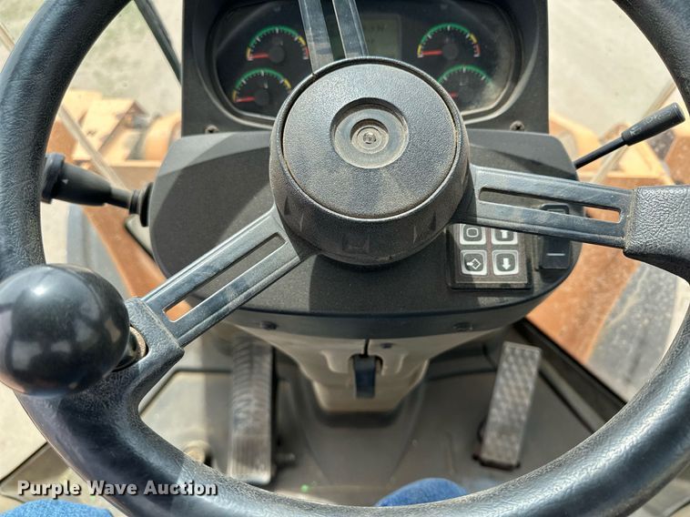 image for item KX9052 2013 Case 721F  wheel loader