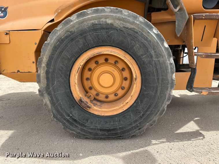 image for item KX9052 2013 Case 721F  wheel loader