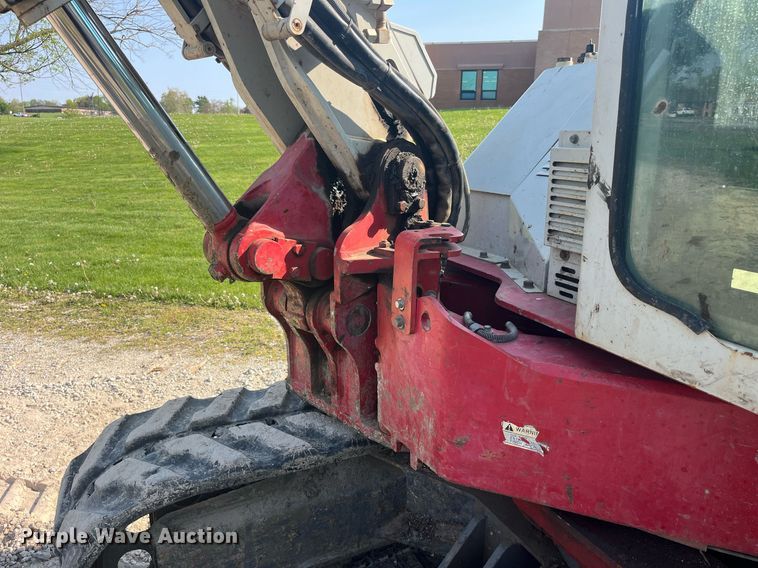 image for item LA9924 2013 Takeuchi TB180FR  mini excavator