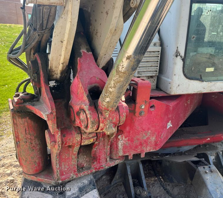 image for item LA9924 2013 Takeuchi TB180FR  mini excavator