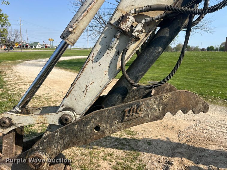 image for item LA9924 2013 Takeuchi TB180FR  mini excavator