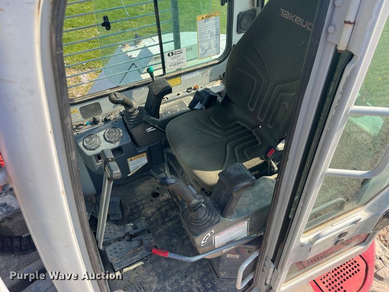 image for item LA9924 2013 Takeuchi TB180FR  mini excavator