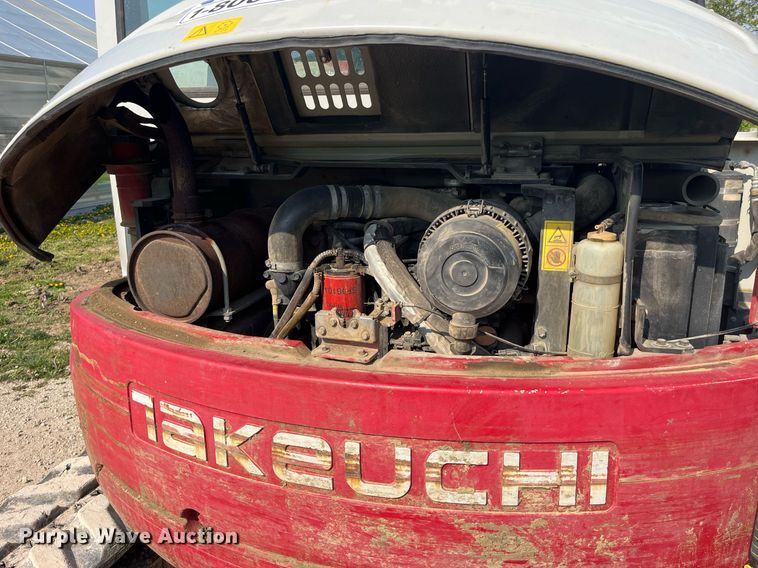 image for item LA9924 2013 Takeuchi TB180FR  mini excavator