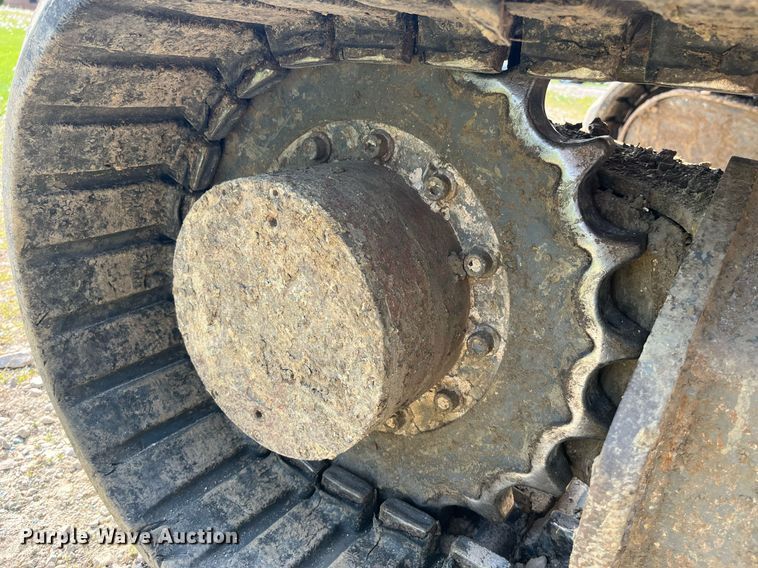 image for item LA9924 2013 Takeuchi TB180FR  mini excavator