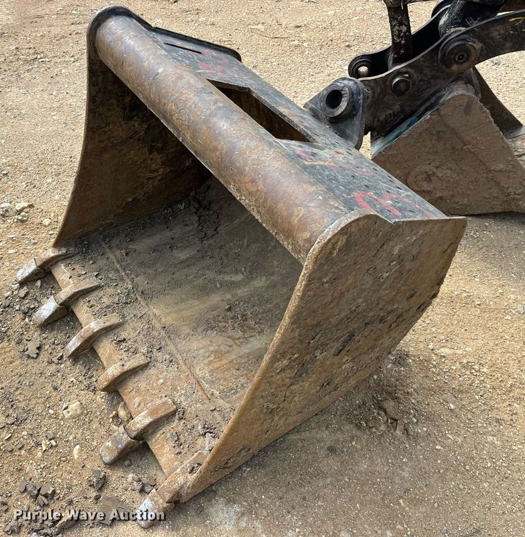 image for item LA9924 2013 Takeuchi TB180FR  mini excavator