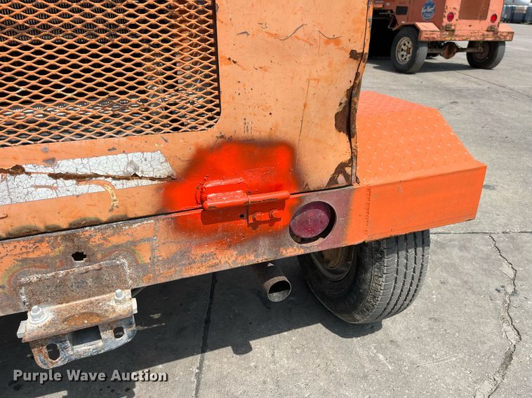 image for item LA9925 1996 Broce RJ300  sweeper