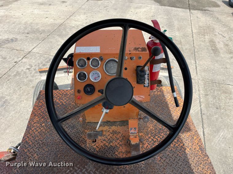 image for item LA9925 1996 Broce RJ300  sweeper