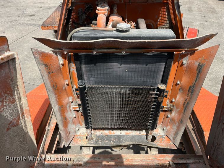 image for item LA9925 1996 Broce RJ300  sweeper