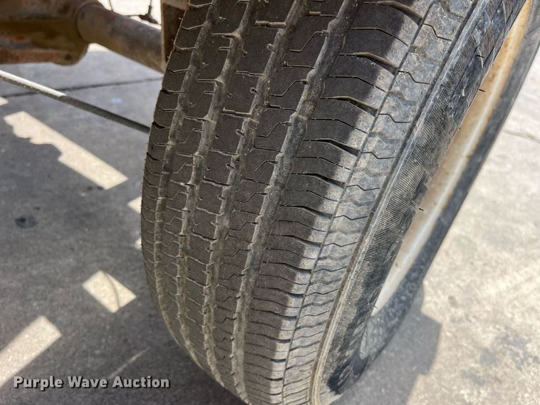 image for item LA9925 1996 Broce RJ300  sweeper