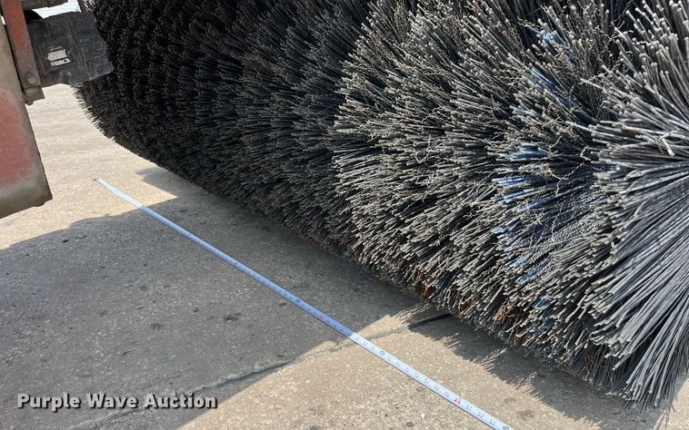 image for item LA9926 2001 Broce RC350  sweeper