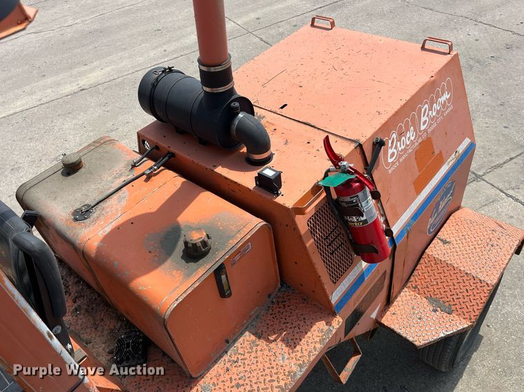 image for item LA9926 2001 Broce RC350  sweeper