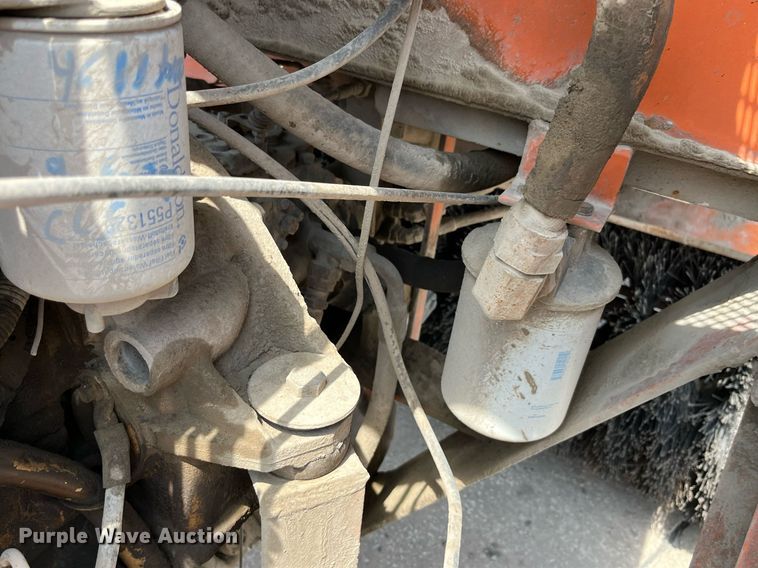 image for item LA9926 2001 Broce RC350  sweeper