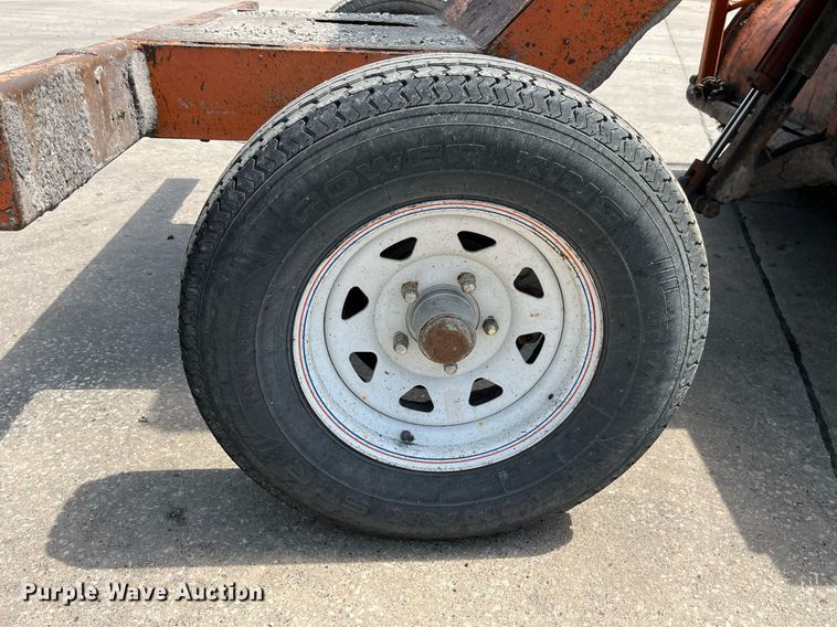 image for item LA9926 2001 Broce RC350  sweeper