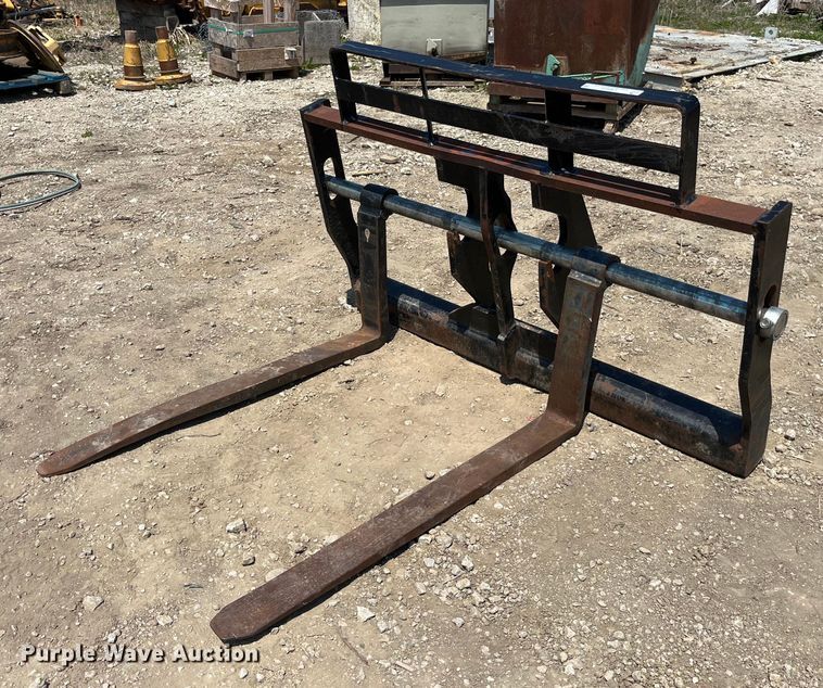 image for item LA9934 47"L forks