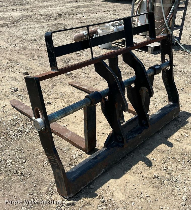 image for item LA9934 47"L forks