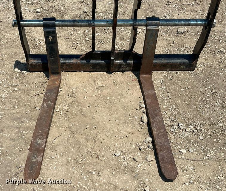 image for item LA9934 47"L forks