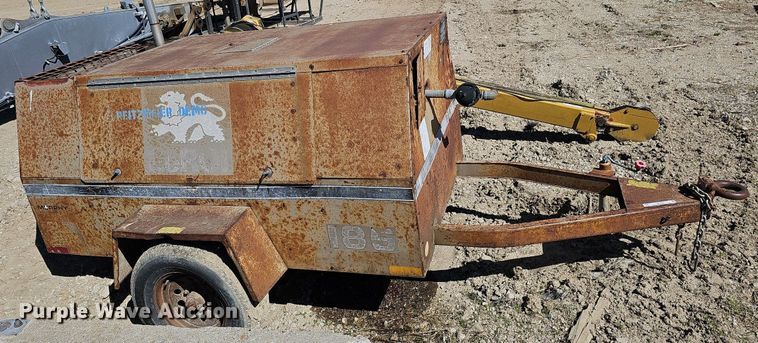 image for item LE9343 1993 LeRoi International 185  air compressor