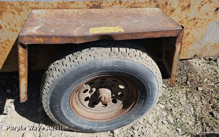 image for item LE9343 1993 LeRoi International 185  air compressor