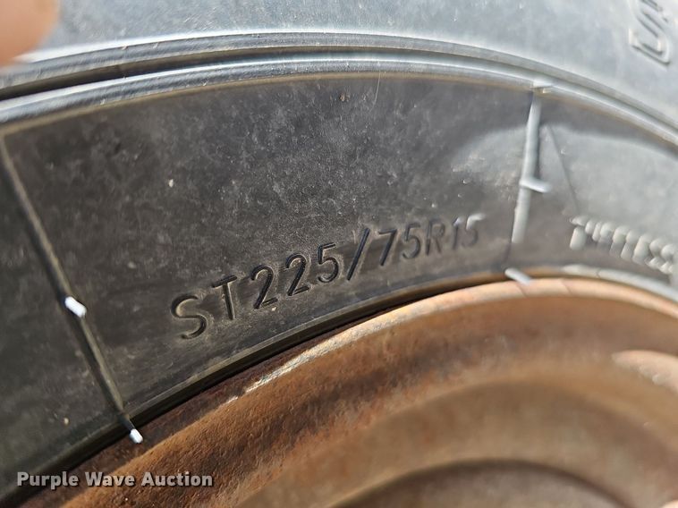 image for item LE9343 1993 LeRoi International 185  air compressor