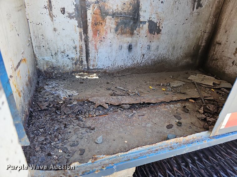 image for item LE9345 Auto Crane  utility bed