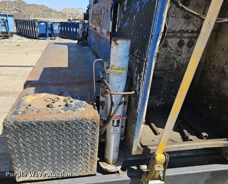 image for item LE9345 Auto Crane  utility bed