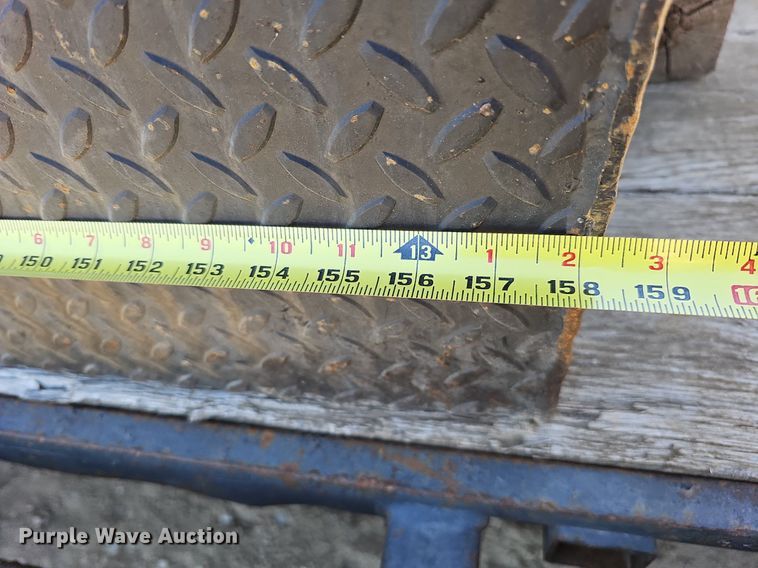 image for item LE9345 Auto Crane  utility bed