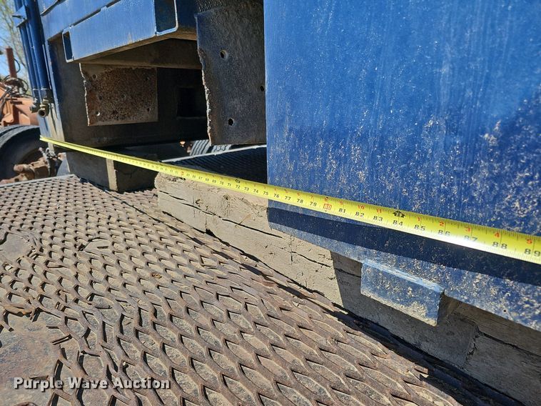 image for item LE9345 Auto Crane  utility bed