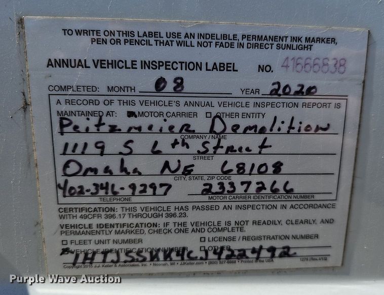 image for item LE9346 2012 International TerraStar  truck cab and chassis