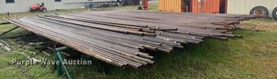 image for item LG9047 (30) joints of 33'L x 2 3/8" diameter oilfield pipe