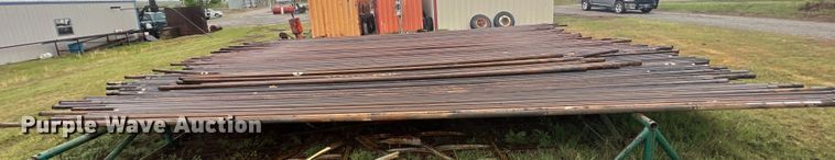 image for item LG9047 (30) joints of 33'L x 2 3/8" diameter oilfield pipe