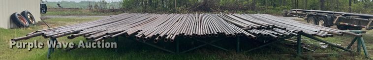 image for item LG9048 (30) joints of 33'L x 2 3/8" diameter oilfield pipe