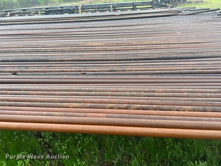 image for item LG9048 (30) joints of 33'L x 2 3/8" diameter oilfield pipe