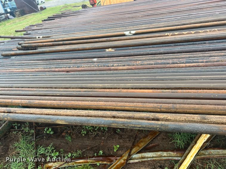 image for item LG9050 (30) joints of 33'L x 2 3/8" diameter oilfield pipe