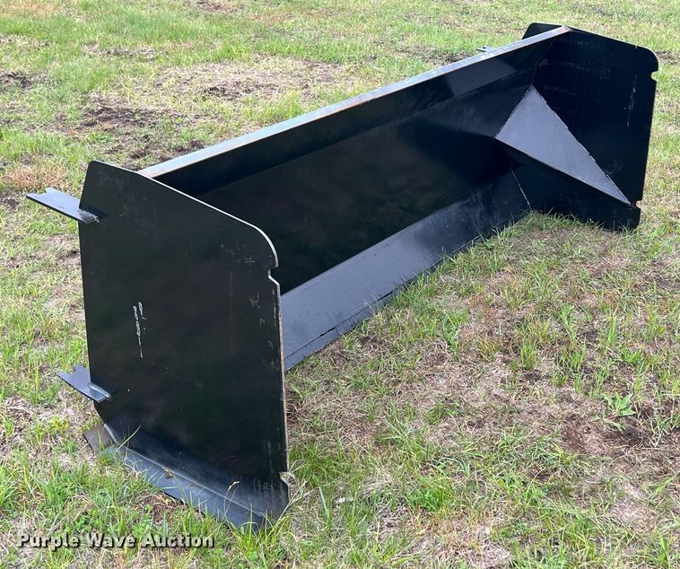 image for item LG9061 92" W skid steer box blade