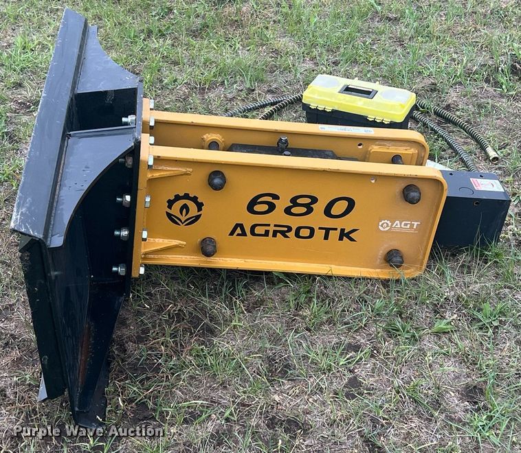 image for item LG9065 2022 Agrotk 680  skid steer breaker