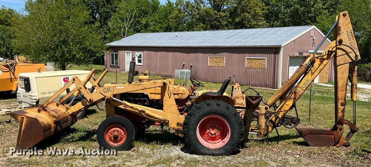 image for item LG9090 1971 Case 580 Construction King  backhoe