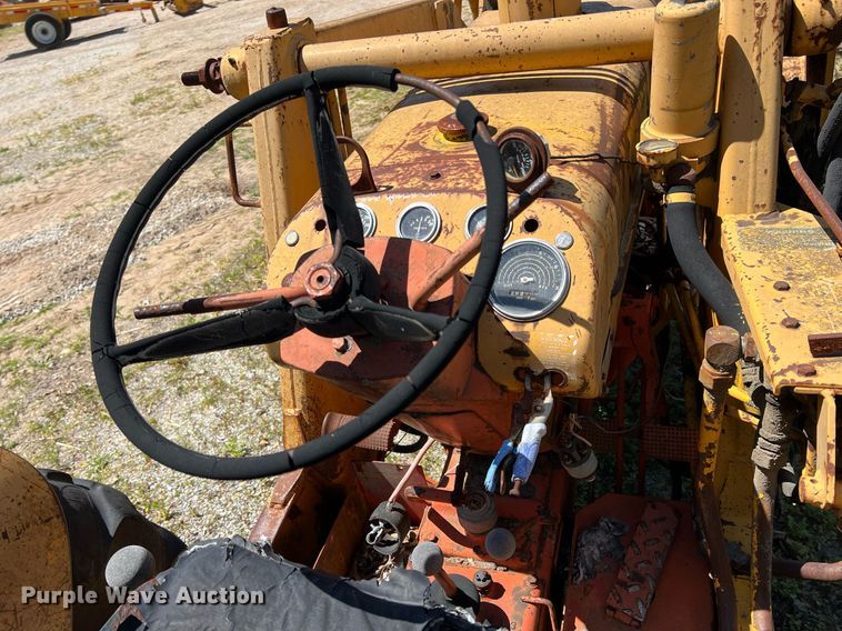 image for item LG9090 1971 Case 580 Construction King  backhoe